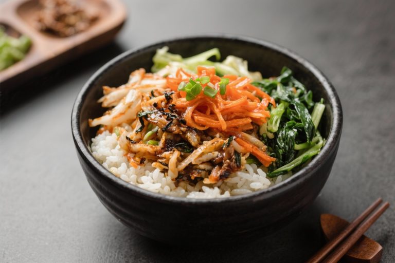 Bibimbap Recipe (Korean Mixed Rice Bowl) – A Colorful, Satisfying Weeknight Meal